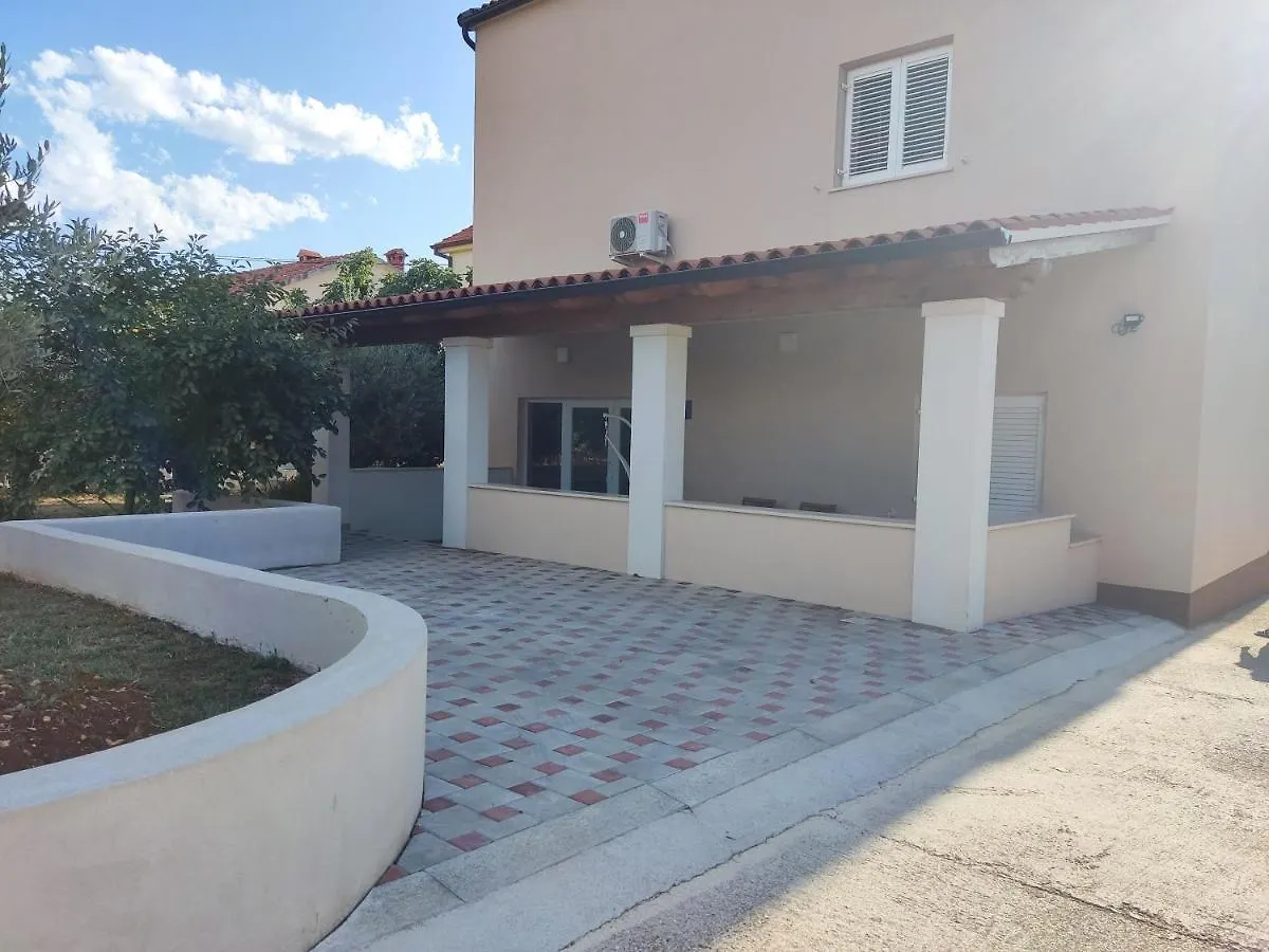 Appartement Apartman Topolino Vodnjan